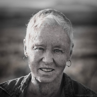 1 - Karen Young photo -- Noreen_DSC8021_for blog