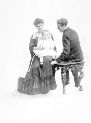 Mabel - baby John - Karl Evans 1902